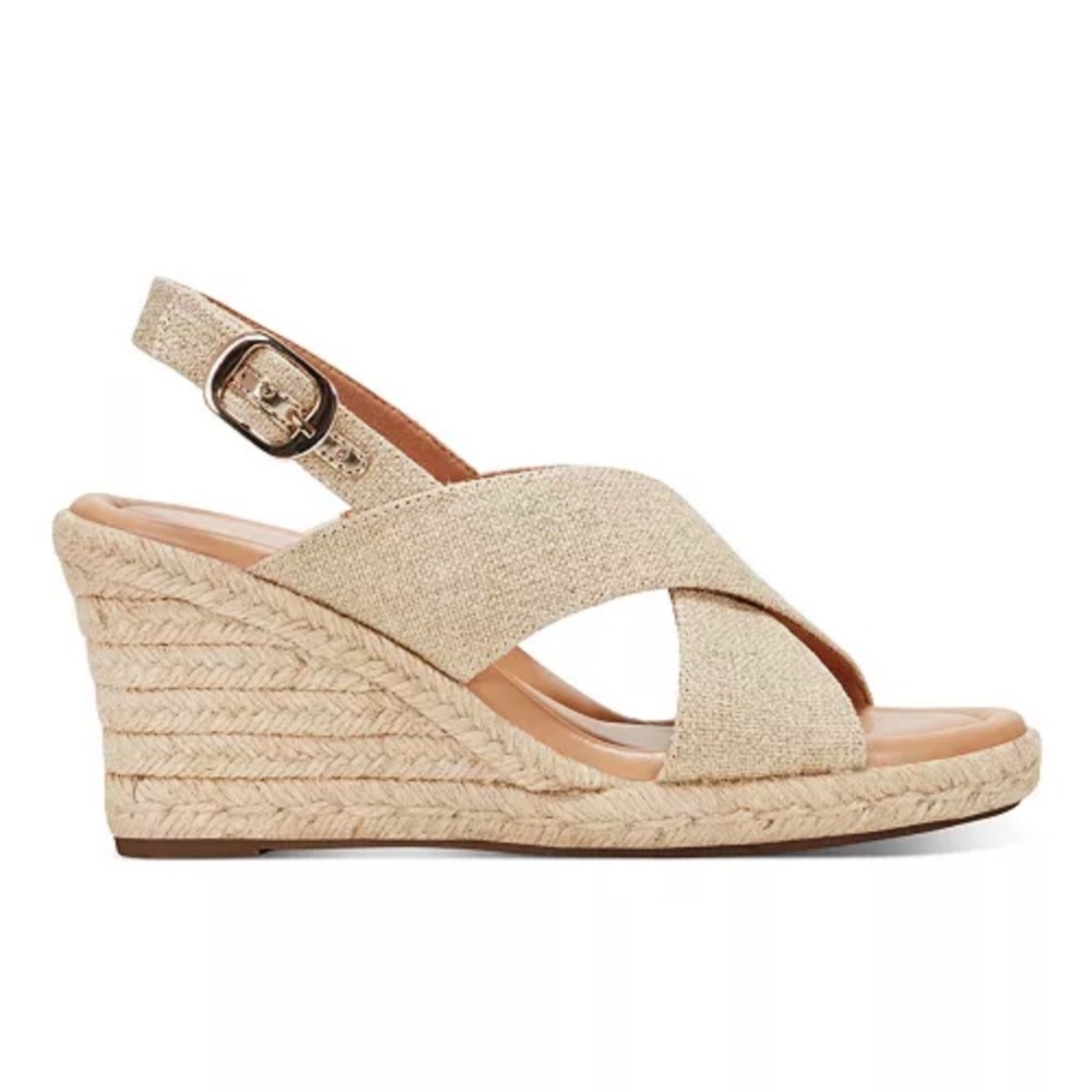 Easy Spirit Ariane Espadrille Sandal
Size 11 - Picture 2 of 10